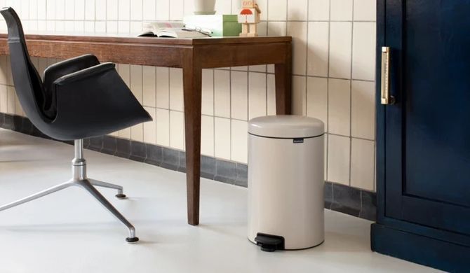 Бак для сміття Brabantia PEDAL BIN, об'єм 12 л, бежевий (149924)