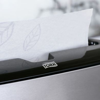 Переносний диспенсер Tork Xpress Image Line для листових вузькопанельних рушників Multifold, металевий