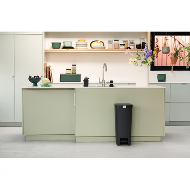 Сміттєвий бак Pedal Bin StepUp темно-сірий 40л 800023